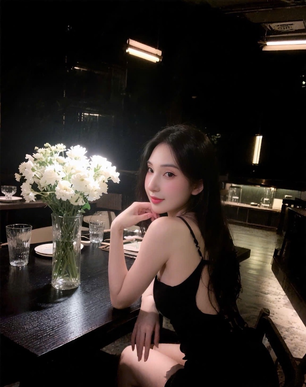 maya Sukhumvit 24/7 – Chinese escort in Bangkok